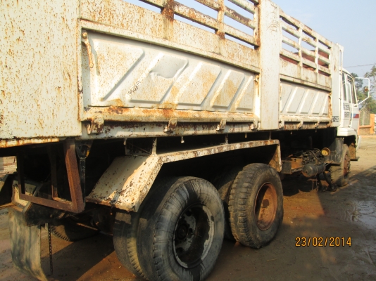 นิสันCW430.M...230..2เพลากะบะรอนเฉียง...ราคา.720.000บ..