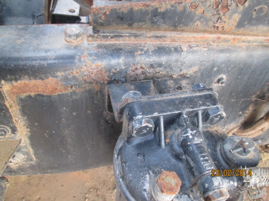 นิสันCW430.M...230..2เพลากะบะรอนเฉียง...ราคา.720.000บ..