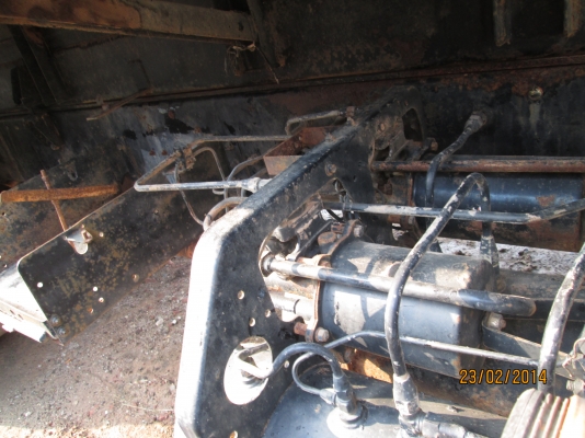 นิสันCW430.M...230..2เพลากะบะรอนเฉียง...ราคา.720.000บ..