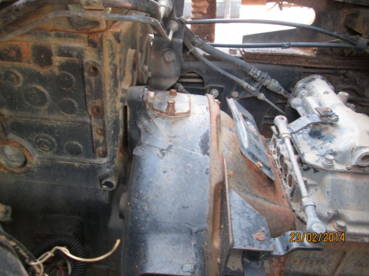 นิสันCW430.M...230..2เพลากะบะรอนเฉียง...ราคา.720.000บ..