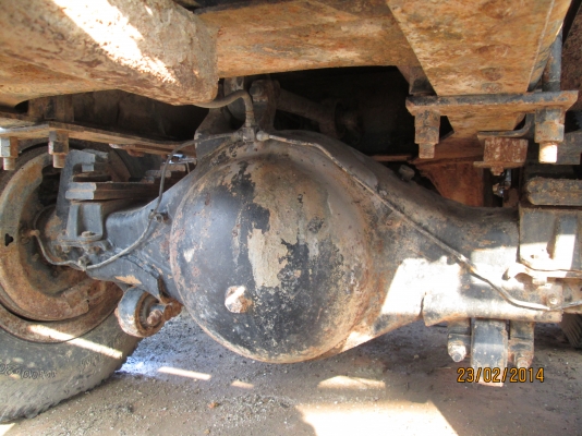 นิสันCW430.M...230..2เพลากะบะรอนเฉียง...ราคา.720.000บ..