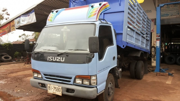 ***ขายแล้วครับขอบคุณ Truck2hand ขาย6ล้อดั้มเกษตร isuzu120 npr66lx5t ห้างแท้ปี39 วางเครื่องใหม่4HF1 120ฝาขาว(ใบคุม) เครื่องแน่นดีแรง แห้งดีไม่เยิ้ม ช่วงล่างเฟืองท้ายf คัสซีดีเดิมสาดสีมาไม่ปะไม่ดาม กระบะดั๊มเหล็กคอกเกษตรต่อใหม่ สภาพดีพื้นสวยข้างสวยไม่มีผุ ก ***ขายแล้วครับขอบคุณ Truck2hand ขาย6ล้อดั้มเกษตร isuzu120 npr66lx5t ห้างแท้ปี39 วางเครื่องใหม่4HF1 120ฝาขาว(ใบคุม) เครื่องแน่นดีแรง แห้งดีไม่เยิ้ม ช่วงล่างเฟืองท้ายf คัสซีดีเดิมสาดสีมาไม่ปะไม่ดาม กระบะดั๊มเหล็กคอกเกษตรต่อใหม่ สภาพดีพื้นสวยข้างสวยไม่มีผุ ก