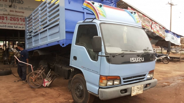 ***ขายแล้วครับขอบคุณ Truck2hand ขาย6ล้อดั้มเกษตร isuzu120 npr66lx5t ห้างแท้ปี39 วางเครื่องใหม่4HF1 120ฝาขาว(ใบคุม) เครื่องแน่นดีแรง แห้งดีไม่เยิ้ม ช่วงล่างเฟืองท้ายf คัสซีดีเดิมสาดสีมาไม่ปะไม่ดาม กระบะดั๊มเหล็กคอกเกษตรต่อใหม่ สภาพดีพื้นสวยข้างสวยไม่มีผุ ก ***ขายแล้วครับขอบคุณ Truck2hand ขาย6ล้อดั้มเกษตร isuzu120 npr66lx5t ห้างแท้ปี39 วางเครื่องใหม่4HF1 120ฝาขาว(ใบคุม) เครื่องแน่นดีแรง แห้งดีไม่เยิ้ม ช่วงล่างเฟืองท้ายf คัสซีดีเดิมสาดสีมาไม่ปะไม่ดาม กระบะดั๊มเหล็กคอกเกษตรต่อใหม่ สภาพดีพื้นสวยข้างสวยไม่มีผุ ก