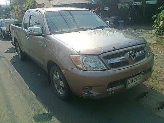 ***ขายแล้วครับขอบคุณ Truck2hand กระบะแค็ป TOYOTA HILUX VIGO 2.5E ปี48/05 เครื่องเดิมเกียร์เดิม เครื่องแน่นดี ไมล์ 14x,xxx แท้ ช่วงล่างคัสซีสวยเดิมๆโรงงาน หน้า-หลังเดิมๆไม่เคยชนหนัก พื้นปูกระบะ ภายในสวยคอนโซลครบ แอร์ พ.พาวเวอร์ กระจกไฟฟ้า ล้อแม็ก ยางดี4เส้