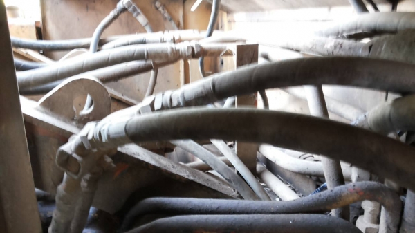 **420,000 บ.ต่อรอง**ขายแบคโฮ KOMATSU PC120-2 ปั้มเดิม เครื่องISUZU 165 เครื่องแน่นแห้งดีแรง ไม่เยิ้ม ปั้มดีแน่น บูมอาร์มสวยไม่ปะไม่ดาม ช่วงล่างใหญ่ดี เอวใหญ่แน่นดีไม่แตก บูท โรลเลอร์ ใบแทรก สภาพดี โซ่หนาดี ระบบไฟทำใหม่ บอดี้ดีสีสันดี พร้อมใช้ พร้อมลุยงาน **420,000 บ.ต่อรอง**ขายแบคโฮ KOMATSU PC120-2 ปั้มเดิม เครื่องISUZU 165 เครื่องแน่นแห้งดีแรง ไม่เยิ้ม ปั้มดีแน่น บูมอาร์มสวยไม่ปะไม่ดาม ช่วงล่างใหญ่ดี เอวใหญ่แน่นดีไม่แตก บูท โรลเลอร์ ใบแทรก สภาพดี โซ่หนาดี ระบบไฟทำใหม่ บอดี้ดีสีสันดี พร้อมใช้ พร้อมลุยงาน