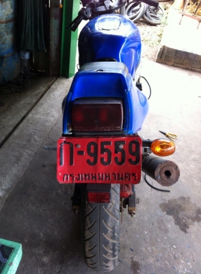 Fzr 400 ปี 2536ราคา 18000 บาท มี ทะเบียน.