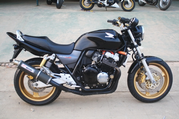 __cb400 Vtec3  ปี2005 Invกับสรรพสามิตตัวจริง $ 111,000__