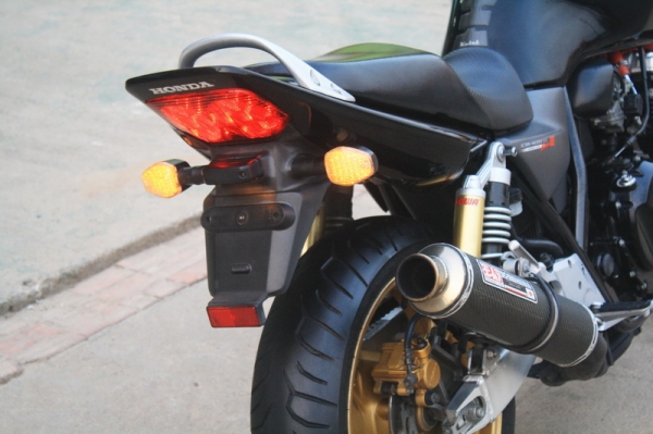 __cb400 Vtec3  ปี2005 Invกับสรรพสามิตตัวจริง $ 111,000__