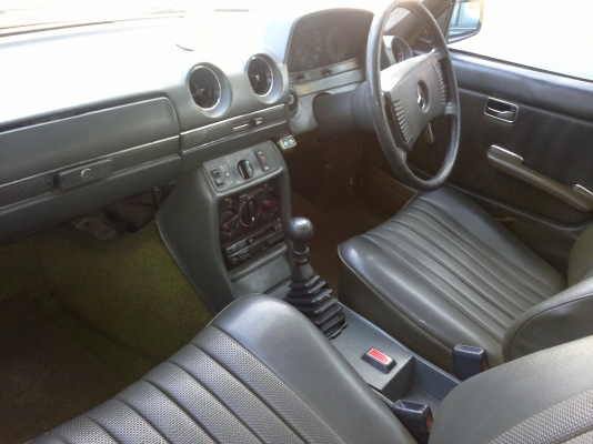 ฺBanz ปี 1978 รถบ้าน เดิมคับ