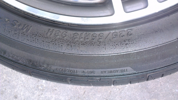 ขายยาง 225/55/18 FALKEN 6500