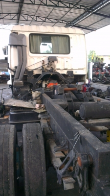 isuzu Deca หกล้อ รถนอก สภาพสวย เครื่องยนต์ 195 6HE