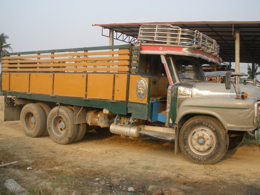 ลดราคาคับต้องการใช้เงิน ขอ380000 ใครให้เอาชุดโอนไปเลยสิบล้อดั้มพ์ 2 เพลา เครื่องร๊อก ช่วงล่าง200