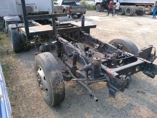 ขายคัสซี พร้อมช่วงล่าง กับเล่มทะเบียน ภาษีไม่ขาด หัวลาก 240F ขายคัสซี พร้อมช่วงล่าง กับเล่มทะเบียน ภาษีไม่ขาด หัวลาก 240F