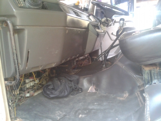 ราคาใหม่ 350,000ลดสุดๆ ด่วนเลยครับMitsu fuso fn527 MA เบรคใหญ่ เกียร์ใหญ่เพลาบุ๋ม ดุมแฉก แอร์เย็น