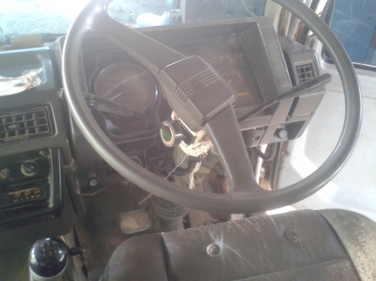 ราคาใหม่ 350,000ลดสุดๆ ด่วนเลยครับMitsu fuso fn527 MA เบรคใหญ่ เกียร์ใหญ่เพลาบุ๋ม ดุมแฉก แอร์เย็น