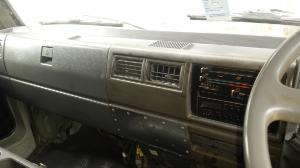 ขายHINO  FC2W    120แรง   5.5เมตร    คัชชีงาม  เครื่องแน่น รับประกัน