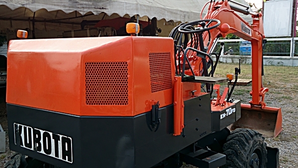 ขายรถขุดล้อยางขนาดกลาง KUBOTA รุ่น KH-70FD ขายรถขุดล้อยางขนาดกลาง KUBOTA รุ่น KH-70FD