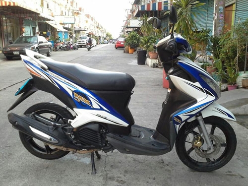 Mio 125 MX ปี 55 ล้อแม็คแท้โรงงาน เดิมๆ สวยกริ๊บ ท้าพิสูจน์ Mio 125 MX ปี 55 ล้อแม็คแท้โรงงาน เดิมๆ สวยกริ๊บ ท้าพิสูจน์