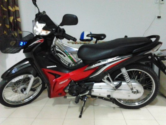 ขายรถแม่บ้าน wave 110i เครื่องดีประหยัดนํ้ามัน 0817707183