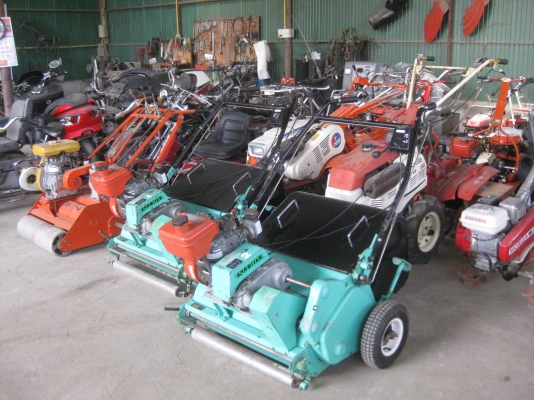 ขายรถเก็บหญ้าTSUCHIYA เดินตาม พร้อมใช้งาน ขายรถเก็บหญ้าTSUCHIYA เดินตาม พร้อมใช้งาน