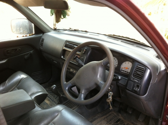 ขายรถกะบะมิตซู ตอนเดียว ปี48 สวยๆรถใช้งาน