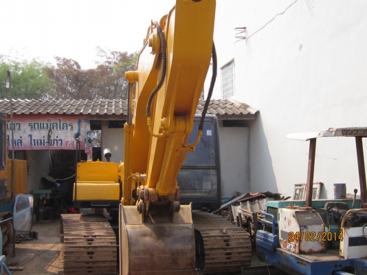 kobelco 200 mark 3 เครื่องปั๊มดี ช่วงล่างสวยพร้อมใช้งาน เอกสารเล่มทะเบียน