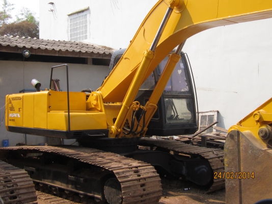 kobelco 200 mark 3 เครื่องปั๊มดี ช่วงล่างสวยพร้อมใช้งาน เอกสารเล่มทะเบียน