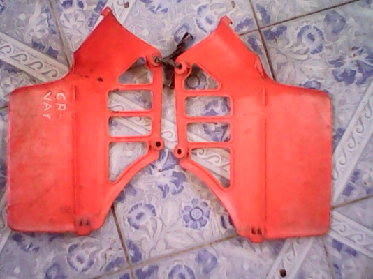 ขาย ปีกหม้อน้ำ กับอะไหล่วิบากรุ่นเก่าๆนิดหน่อยครับ... ขาย ปีกหม้อน้ำ กับอะไหล่วิบากรุ่นเก่าๆนิดหน่อยครับ...