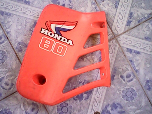 ขาย ปีกหม้อน้ำ กับอะไหล่วิบากรุ่นเก่าๆนิดหน่อยครับ... ขาย ปีกหม้อน้ำ กับอะไหล่วิบากรุ่นเก่าๆนิดหน่อยครับ...