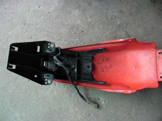 ขาย ปีกหม้อน้ำ กับอะไหล่วิบากรุ่นเก่าๆนิดหน่อยครับ... ขาย ปีกหม้อน้ำ กับอะไหล่วิบากรุ่นเก่าๆนิดหน่อยครับ...