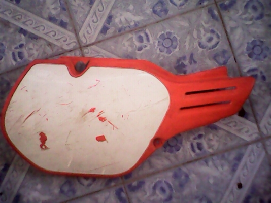 ขาย ปีกหม้อน้ำ กับอะไหล่วิบากรุ่นเก่าๆนิดหน่อยครับ... ขาย ปีกหม้อน้ำ กับอะไหล่วิบากรุ่นเก่าๆนิดหน่อยครับ...