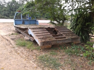 ขายหางแบ็คโฮ แชสซีกว้าง 85 ซม. เดิมลาก cat 320