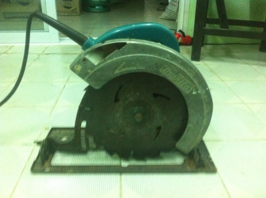 เลื่อยวงเดือน MAKITA รุ่น N5900B ขนาด 9"