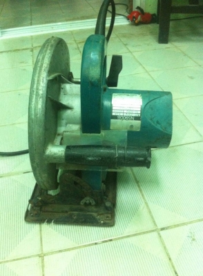 เลื่อยวงเดือน MAKITA รุ่น N5900B ขนาด 9"