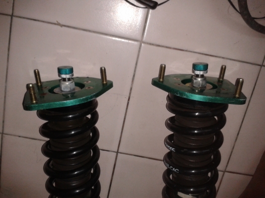 โช๊ก E.SPEC RACING ไม่รู้ใส่รถอะไร 2000 บาท