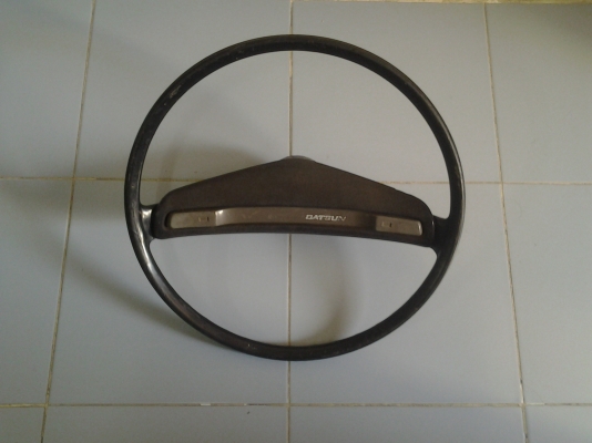 ขายพวงมาลัยช้างเหยืยบ  สภาพดี ไช้งานได้เลย