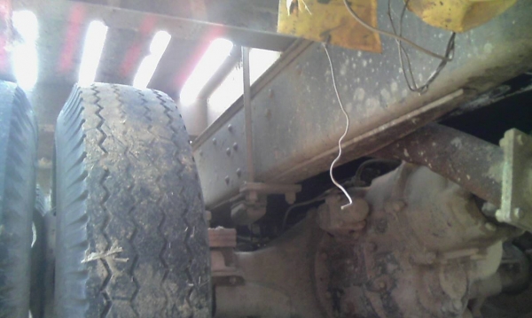 **640,000 บ.ต่อรอง**ขาย10ล้อ2เพลาท้ายลาด ขึ้นแบคโฮ200 NISSAN UD CW41Mเครื่องเดิม PE6 230แรง เครื่องแน่นดี แรง ช่วงล่างใหญ่ คัสซีสวยเดิมไม่ปะไม่ดาม หางสวยพื้นไม่ผุ ยางดี10เส้น หัวเก๋งดีไม่ผุ ภายในดีคอนโซลครบ พร้อมใช้ พร้อมลุยงาน ทะเบียนเต็ม เอกสารครบ ราคาต **640,000 บ.ต่อรอง**ขาย10ล้อ2เพลาท้ายลาด ขึ้นแบคโฮ200 NISSAN UD CW41Mเครื่องเดิม PE6 230แรง เครื่องแน่นดี แรง ช่วงล่างใหญ่ คัสซีสวยเดิมไม่ปะไม่ดาม หางสวยพื้นไม่ผุ ยางดี10เส้น หัวเก๋งดีไม่ผุ ภายในดีคอนโซลครบ พร้อมใช้ พร้อมลุยงาน ทะเบียนเต็ม เอกสารครบ ราคาต