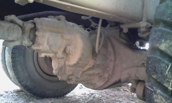 **640,000 บ.ต่อรอง**ขาย10ล้อ2เพลาท้ายลาด ขึ้นแบคโฮ200 NISSAN UD CW41Mเครื่องเดิม PE6 230แรง เครื่องแน่นดี แรง ช่วงล่างใหญ่ คัสซีสวยเดิมไม่ปะไม่ดาม หางสวยพื้นไม่ผุ ยางดี10เส้น หัวเก๋งดีไม่ผุ ภายในดีคอนโซลครบ พร้อมใช้ พร้อมลุยงาน ทะเบียนเต็ม เอกสารครบ ราคาต **640,000 บ.ต่อรอง**ขาย10ล้อ2เพลาท้ายลาด ขึ้นแบคโฮ200 NISSAN UD CW41Mเครื่องเดิม PE6 230แรง เครื่องแน่นดี แรง ช่วงล่างใหญ่ คัสซีสวยเดิมไม่ปะไม่ดาม หางสวยพื้นไม่ผุ ยางดี10เส้น หัวเก๋งดีไม่ผุ ภายในดีคอนโซลครบ พร้อมใช้ พร้อมลุยงาน ทะเบียนเต็ม เอกสารครบ ราคาต