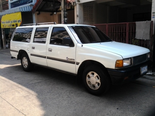 ขายรถบ้าน อีซูซุ สเตชั่นแวกอน