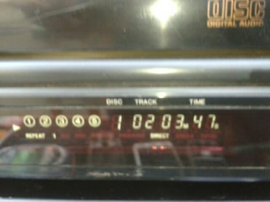 ขายเครื่องเล่นซีดี DENON audio 5แผ่น 20bit