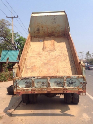 ขาย 6ล้อใหญ่  Rocky  สภาพสวย พร้อมใช้