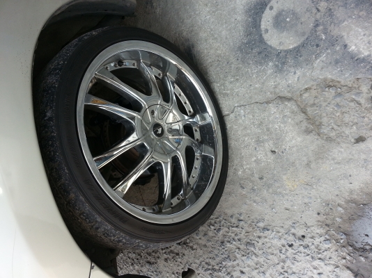 ขายแม็กขอบ 20    15000