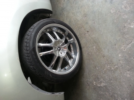 ขายแม็กขอบ 20    15000