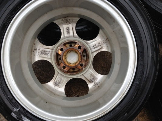 ล้อ emr ขอบ15กว้าง7นิ้วอ๊อฟ35 4รู100เก่าญี่ปุ่นสภาพตามรูป ล้อ emr ขอบ15กว้าง7นิ้วอ๊อฟ35 4รู100เก่าญี่ปุ่นสภาพตามรูป