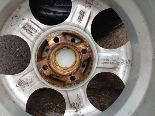 ล้อ emr ขอบ15กว้าง7นิ้วอ๊อฟ35 4รู100เก่าญี่ปุ่นสภาพตามรูป ล้อ emr ขอบ15กว้าง7นิ้วอ๊อฟ35 4รู100เก่าญี่ปุ่นสภาพตามรูป