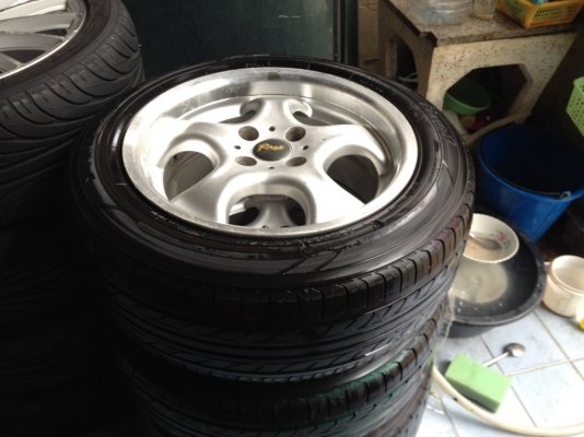 ล้อ emr ขอบ15กว้าง7นิ้วอ๊อฟ35 4รู100เก่าญี่ปุ่นสภาพตามรูป ล้อ emr ขอบ15กว้าง7นิ้วอ๊อฟ35 4รู100เก่าญี่ปุ่นสภาพตามรูป