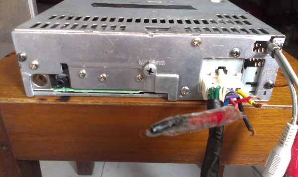 Clarion CZ 109 ลดสุดๆแล้วครับ Clarion CZ 109 ลดสุดๆแล้วครับ