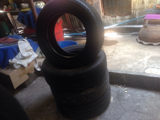 ขายยาง บริจสโตน TURANZA  ปี 2010  มี 1 ชุด ดอก80\%  ขายราคา 3200 บาท โทรต่อรองได้