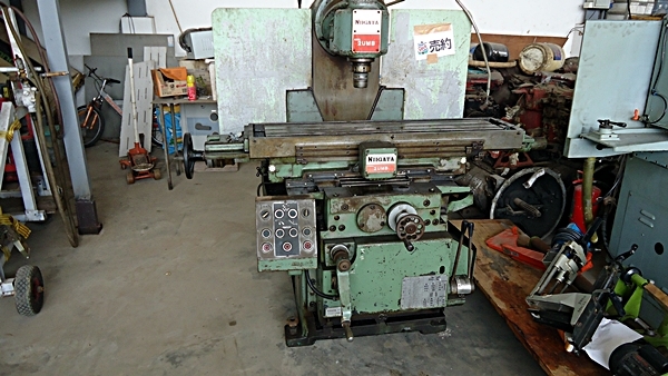 ขายเครื่่องปาด NIIGATA MILLING MACHINE 2UMB