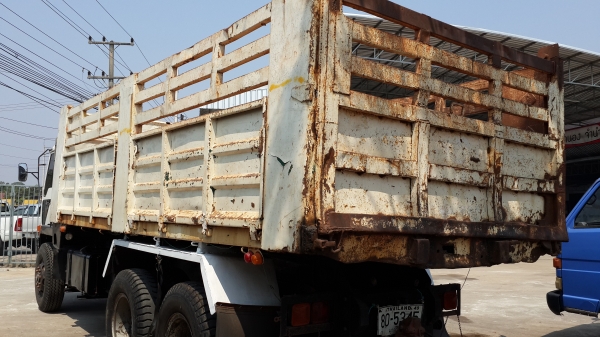 ขายด่วนไอ้หลงโบสองเพลาดั้มสภาพพร้อมใช้สุดๆFN527MTF-4688 โทร0801515451